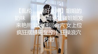 幸福大哥双飞两个极品大奶骚女，颜值高身材好玩的嗨，一起舔弄大鸡巴