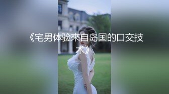 抠小女友的小嫩逼