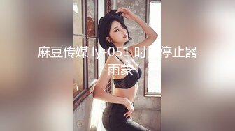 最新流出大众洗浴场女客换衣间内部真实偸拍 丰乳肥臀光滑白嫩的女体尽收眼底嫩妹比较多母女俩一起女儿屁股比妈的大