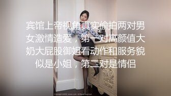 沙滩游泳场女厕全景偸拍?各种类型美眉换衣方便?有极品妹