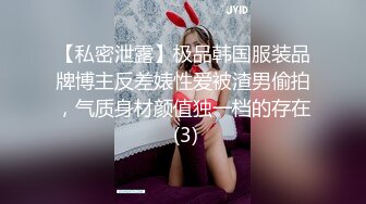 淫妻绿帽3P精彩大战体验了人生的“第一次刷锅” 让单男摘套之后肆意猛攻被操得红肿灌满精液的小穴 (1)