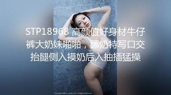 三十多岁如狼似虎极品美少妇,壹次约战4青壮男,嘴里吃壹个,两手各壹根