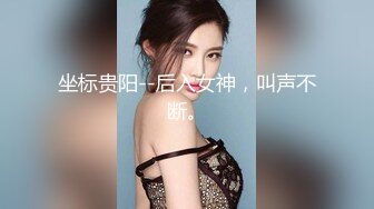 宝儿女王换两双高跟鞋踩踏狗奴鸡巴，感觉鸡巴要踩废了