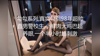 JKSR-414 发掘街上的五十几岁熟女！ ！当场邀请她拍摄AV！ ？ 「可是就算拍我…」害羞地注视着镜头，长相身材都很棒的奇蹟五十几岁熟女！ ！