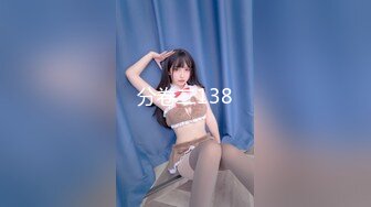 《高价VIP福利群泄密》性格活泼艺校身材非常顶的美乳白虎小美女【玉米】露脸私拍，塞跳蛋裸舞潮喷，各种高潮脸 (6)